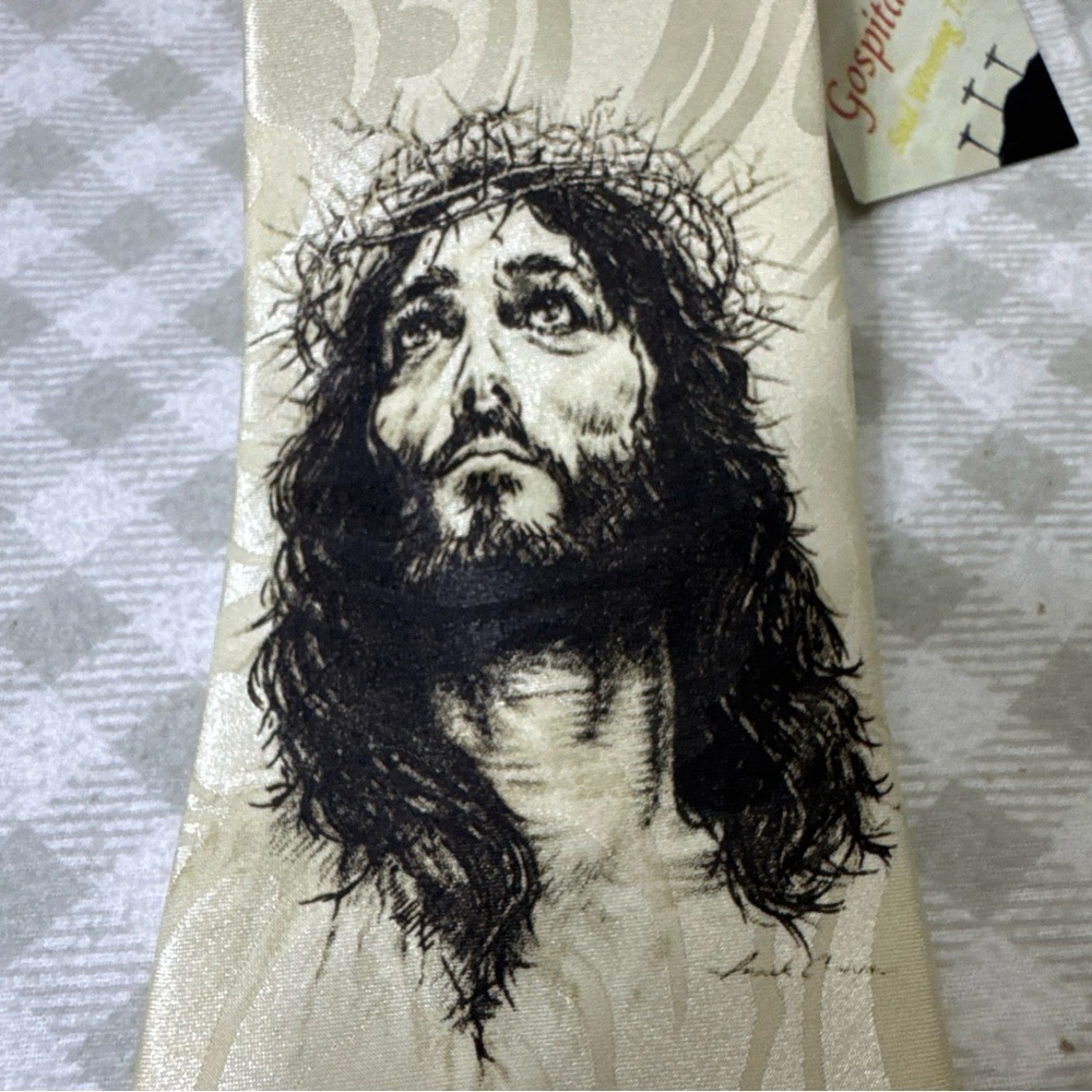 NWT Gospitality Ivory & Black Jesus Crown Of Thorns Men's Tie - Picture 2 of 8